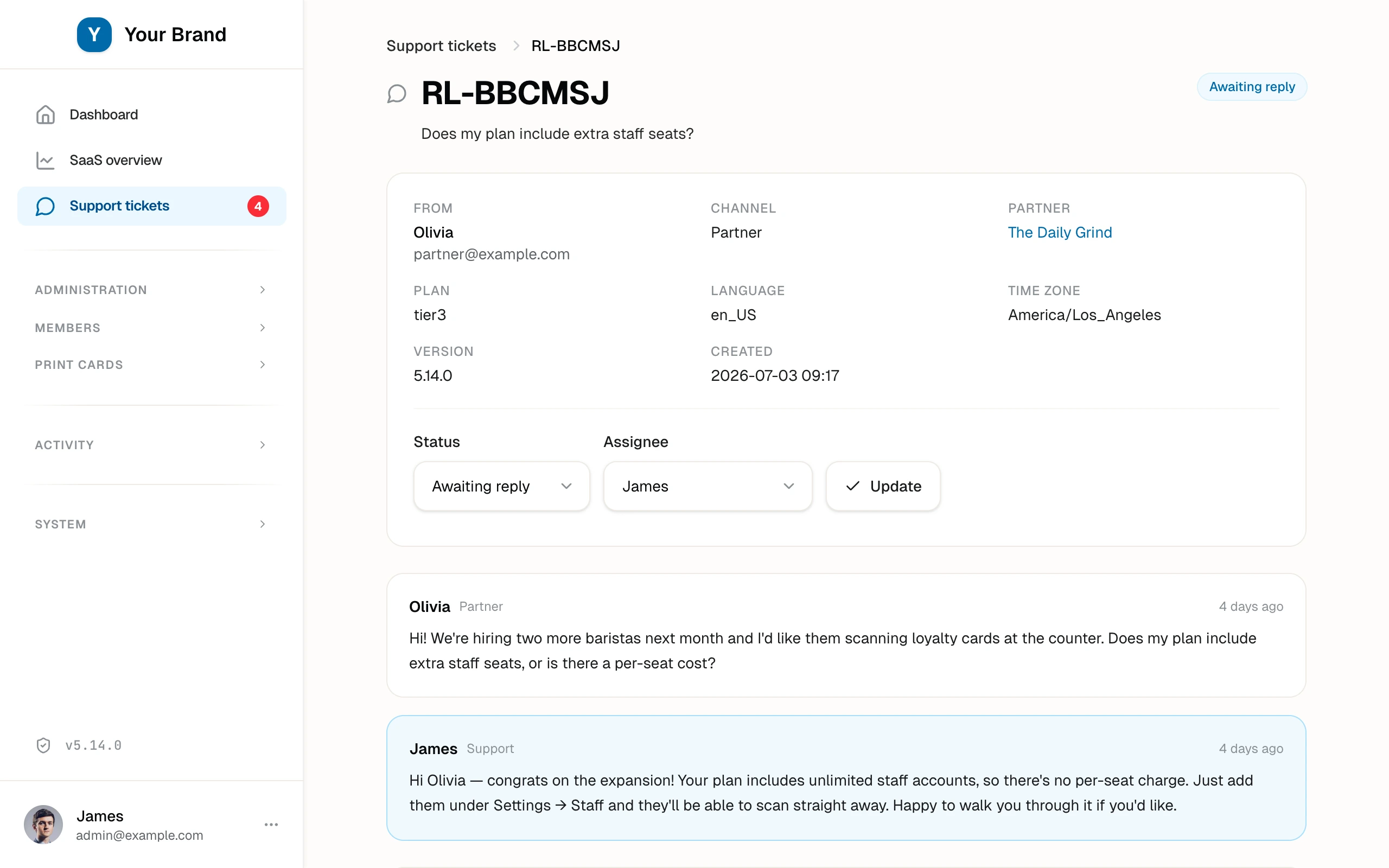 An open ticket with the sender context panel, the conversation thread, and the reply box with its internal-note option.