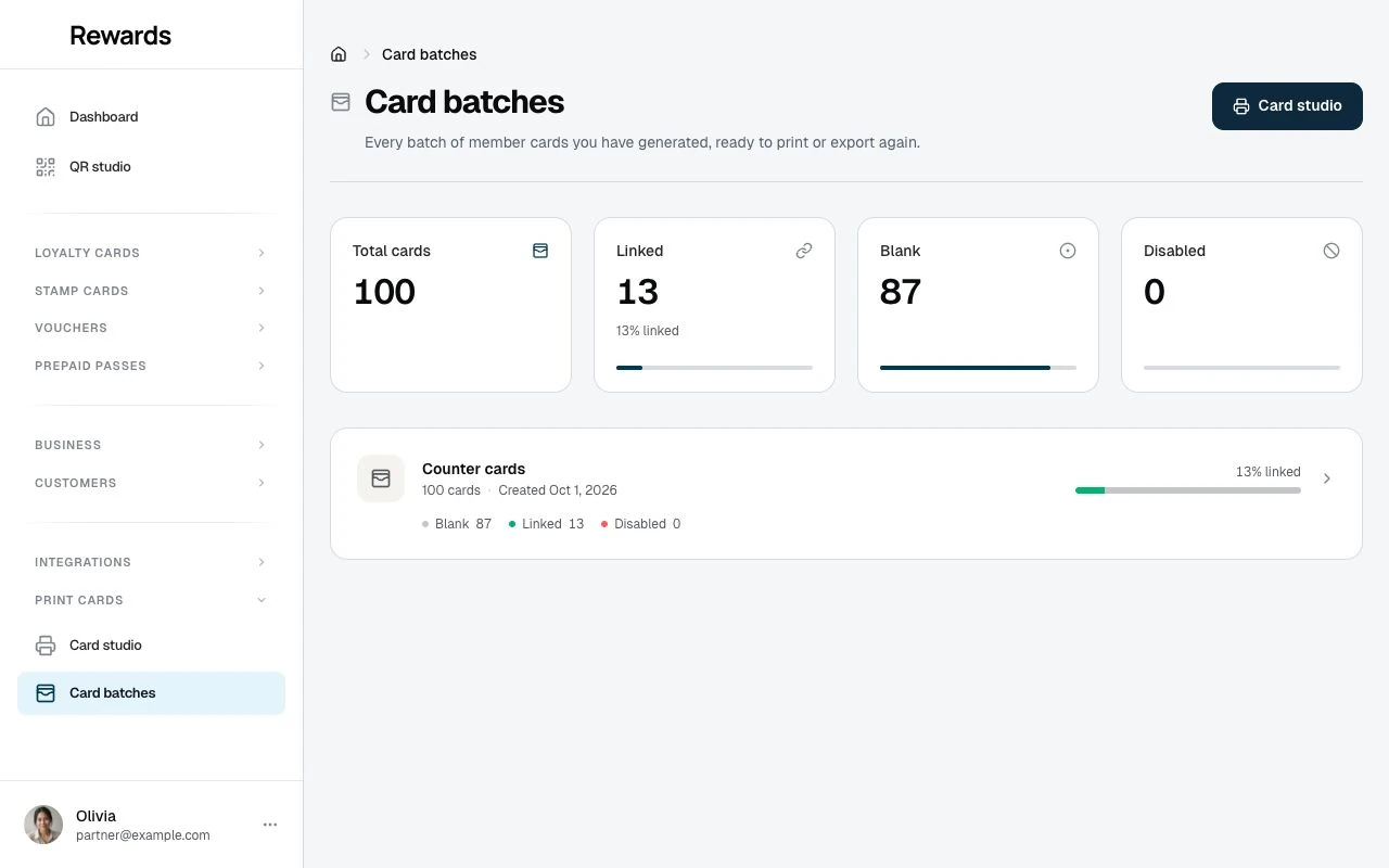 The Card batches page with a 100-card batch, its linked percentage, and the blank, linked, and disabled counts.