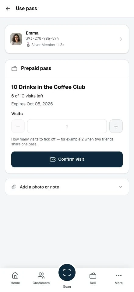 The pass use screen with the remaining visit count, expiry date, visits stepper, and the Confirm visit button.